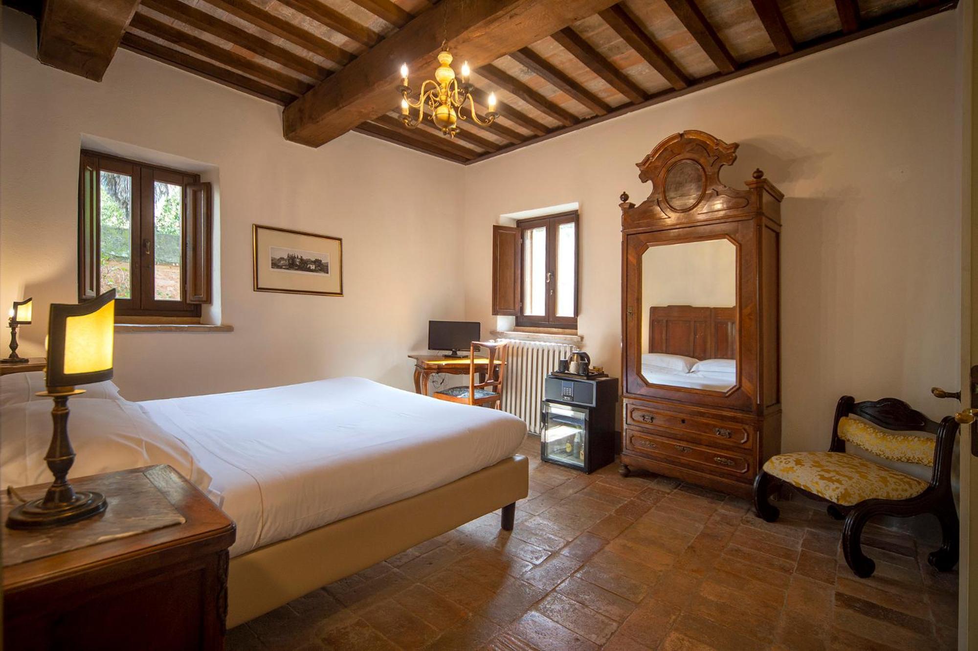 La Maesta Antica Dimora Di Campagna Villa โฟลีโญ ภายนอก รูปภาพ