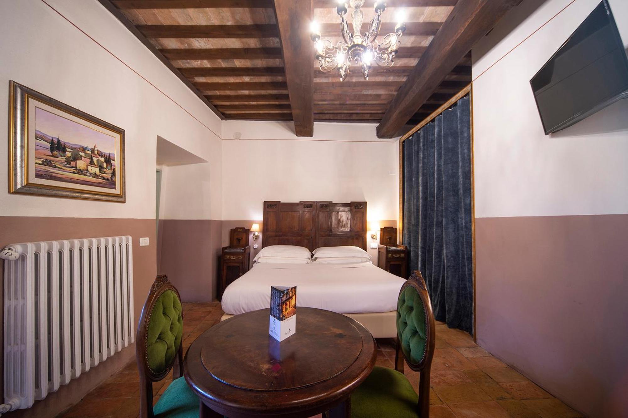 La Maesta Antica Dimora Di Campagna Villa โฟลีโญ ภายนอก รูปภาพ